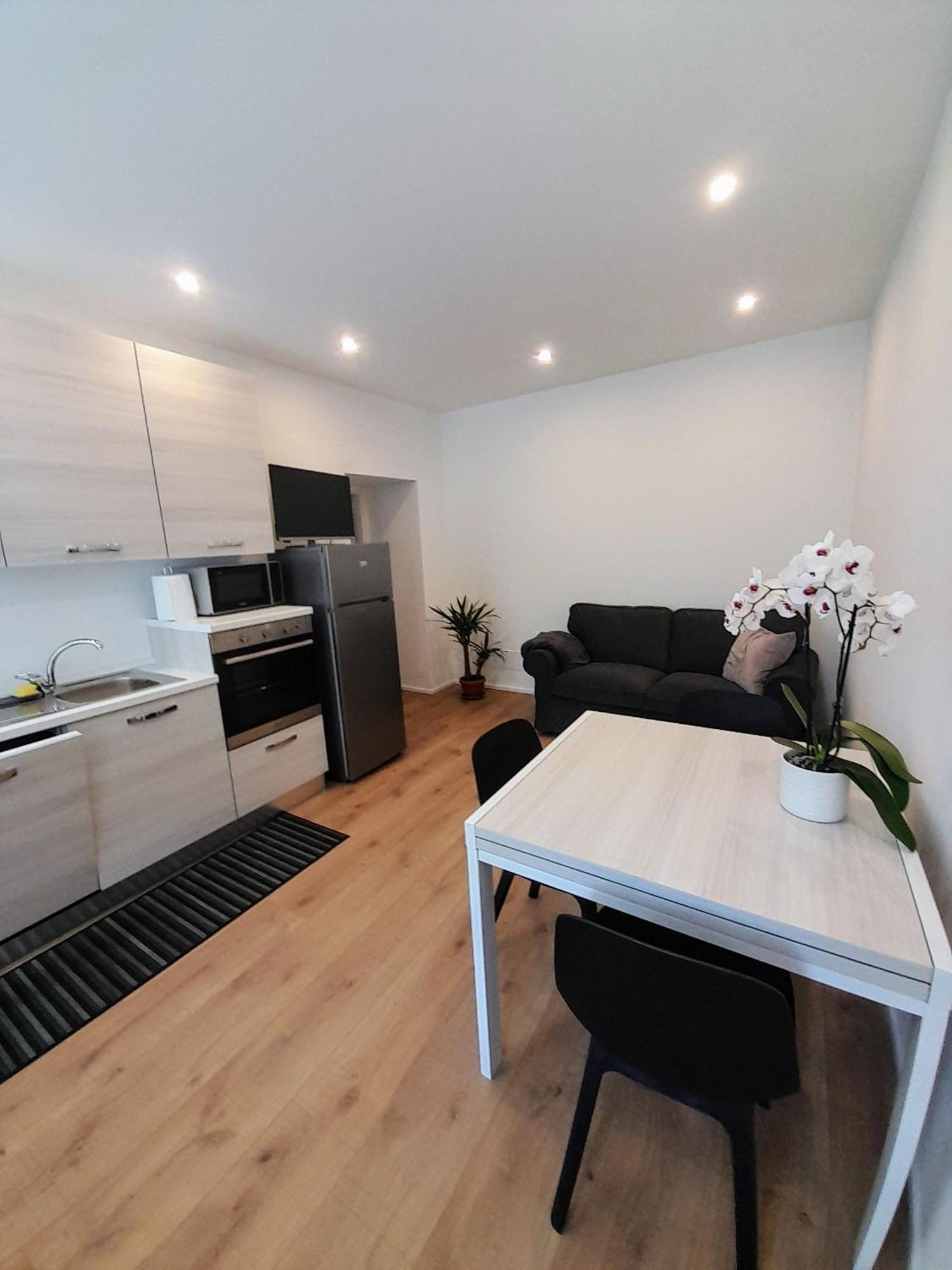 Casa Rosanelli Apartment Tenna Bagian luar foto
